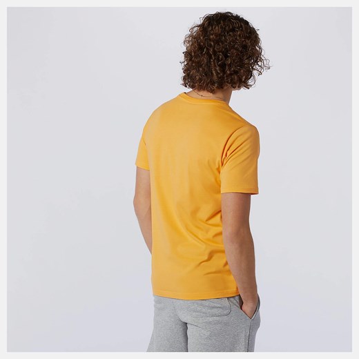 SS T-SHIRT ESSENTIALS STACKED LOGO YELLOW New Balance .L runcolors