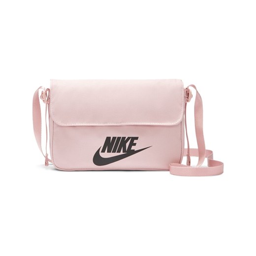 Listonoszka Nike w sportowym stylu 