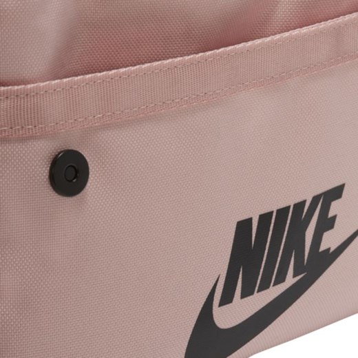 Listonoszka Nike matowa w sportowym stylu na ramię 