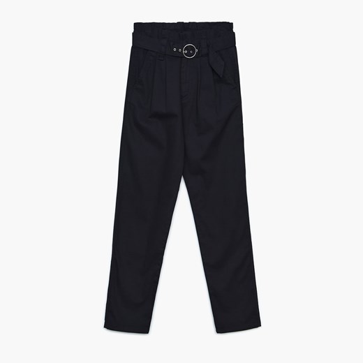 Cropp - Spodnie z paskiem - Czarny Cropp 32 Cropp