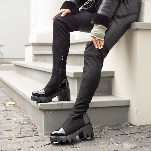 Czarne eko-zamszowe kozaki na platformie Ellij - Obuwie Royalfashion.pl 37 royalfashion.pl