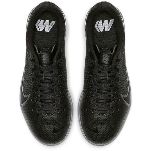 Buty piłkarskie halowe Mercurial Vapor XIII Academy IC Junior Nike Nike 35 okazja SPORT-SHOP.pl