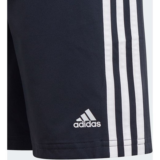 Spodenki młodzieżowe Essentials 3-Stripes Chelsea Shorts Adidas 152cm okazja SPORT-SHOP.pl
