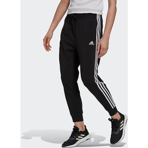 Spodnie dresowe damskie Essentials 3-Stripes 7/8 Adidas M okazja SPORT-SHOP.pl