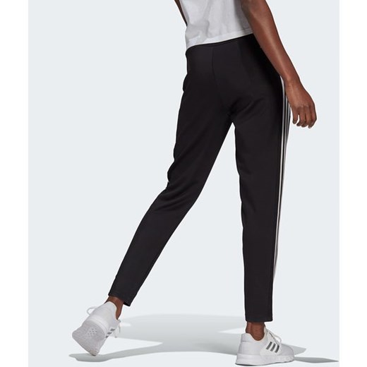 Spodnie dresowe damskie Designed 2 Move 3-Stripes 7/8 Adidas XS wyprzedaż SPORT-SHOP.pl
