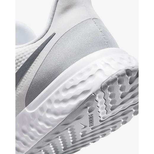 Buty Revolution 5 Wm's Nike Nike 39 SPORT-SHOP.pl