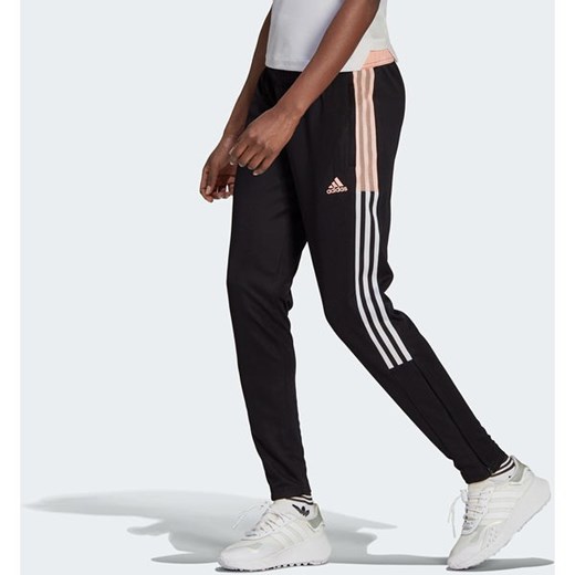 Spodnie dresowe damskie Tiro 21 Track Adidas XL wyprzedaż SPORT-SHOP.pl