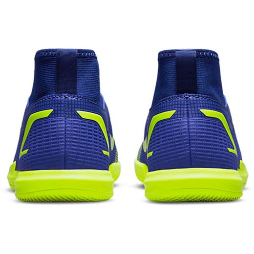 Buty piłkarskie halowe Mercurial Superfly 8 Academy IC Junior Nike Nike 38 wyprzedaż SPORT-SHOP.pl