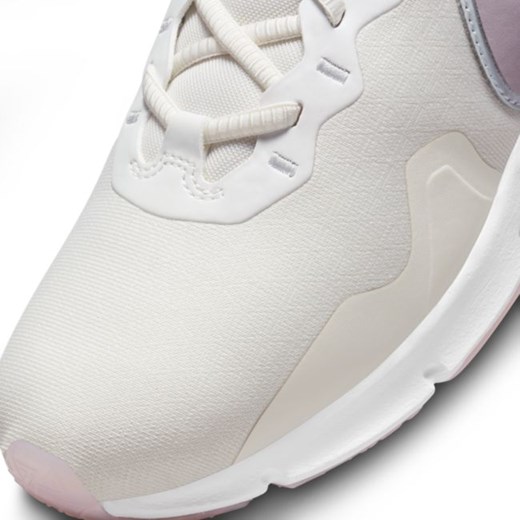Buty sportowe damskie Nike z gumy płaskie 