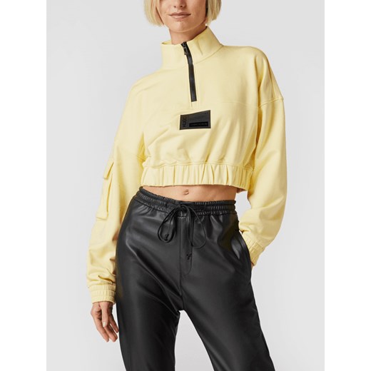 Bluza krótka z detalami w kontrastowym kolorze model ‘Davara’ M Peek&Cloppenburg