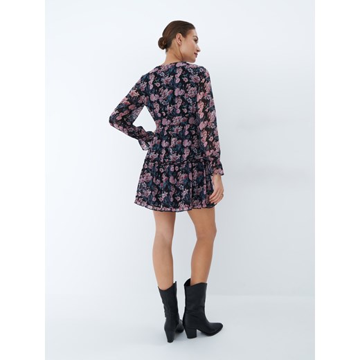 Sukienka Mohito z długim rękawem mini boho