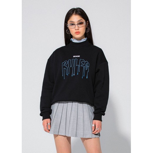 Bluza damska Local Heroes czarna krótka z napisem