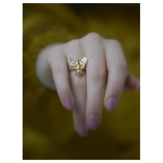 Pszczoła złota - pierścionek srebrny Venus Galeria Venus Galeria - Magiczny Ogród Biżuterii Srebrnej