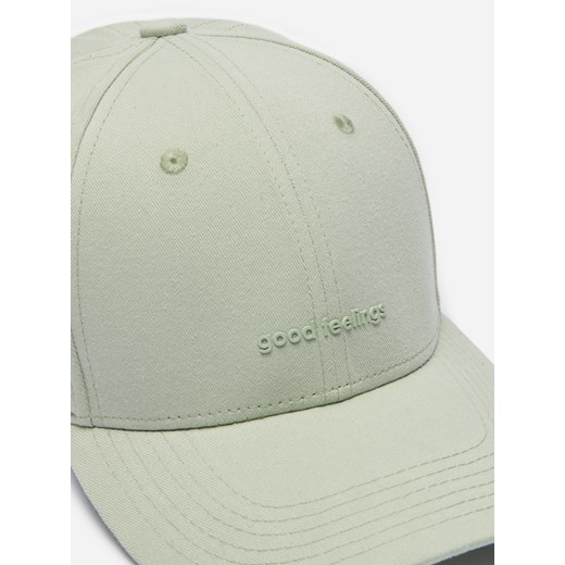 Bawełniana czapka z daszkiem i aplikacją - Zielony House S okazyjna cena House
