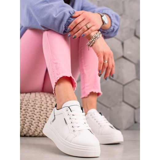 Buty sportowe damskie CzasNaButy sneakersy skórzane białe na płaskiej podeszwie 
