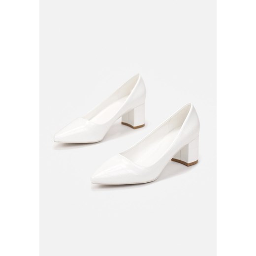 Czółenka Born2be bez zapięcia 