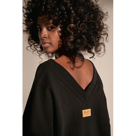 Bluza Damska Model Martynika Black Mother Earth ajstyle.pl
