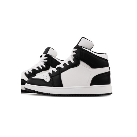 Sneakersy czarno białe Agata Yourshoes 36 promocja YourShoes