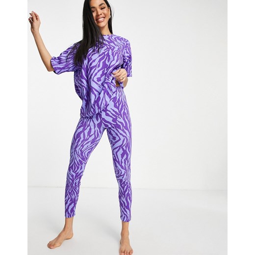 ASOS DESIGN – Niebieska piżama z T-shirtem oversize i legginsami w zwierzęcy 44 Asos Poland