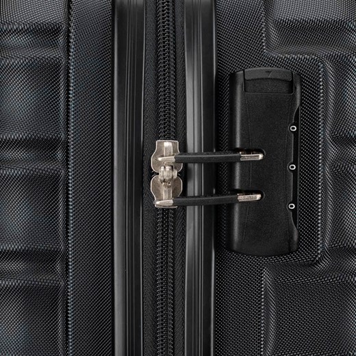 Średnia walizka z ABS-u z żebrowaniem Wittchen promocyjna cena WITTCHEN