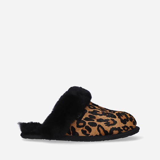 Kapcie damskie UGG Scuffette II Panther Print 1120910 BTC 41 sneakerstudio.pl