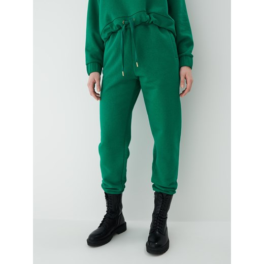 Mohito - Zielone spodnie dresowe - Zielony Mohito XL Mohito