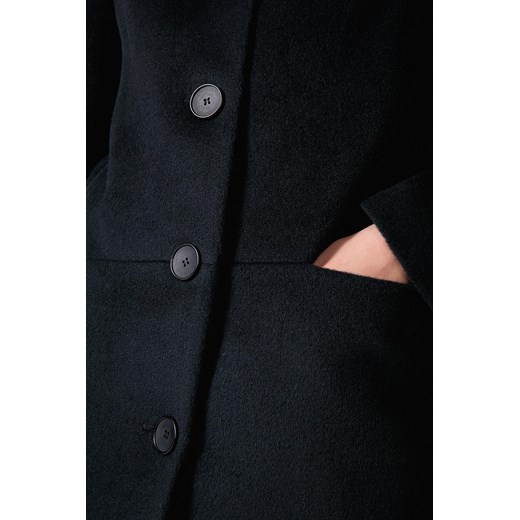 Czarny płaszcz ze 100% wełny Molton 46 Molton