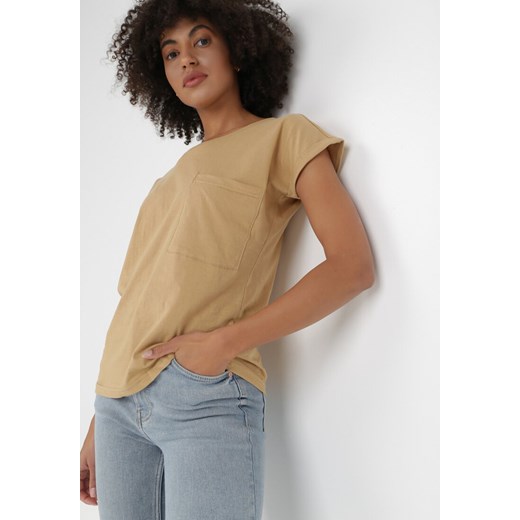 Beżowy T-shirt Haidaleia ze sklepu Born2be Odzież w kategorii Bluzki damskie - zdjęcie 131143069