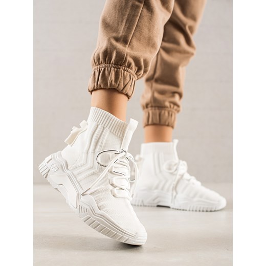buty ze skarpetą ccc