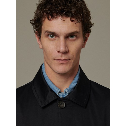 Reserved - Klasyczny trencz - Czarny Reserved L Reserved