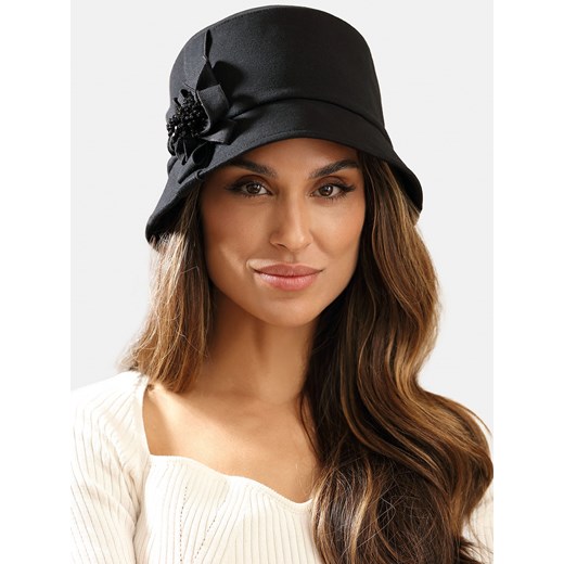 Czarny kapelusz bucket z ozdobą 3D L'AF Lar Uniwersalny Eye For Fashion