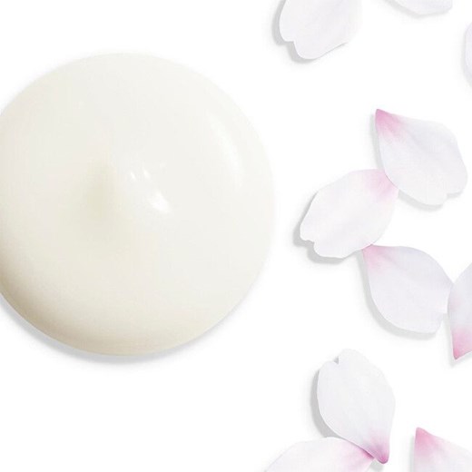 Shiseido Rozjaśniające serum do skóryWhite Lucent Illuminating (Micro-Spot Shiseido Mall