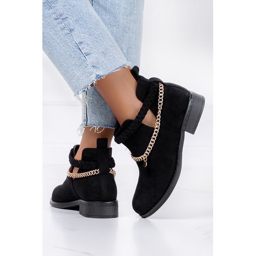 Czarne botki Casu z wycięciami po bokach ze złotym łańcuszkiem ST-72P Casu 41 wyprzedaż Casu.pl