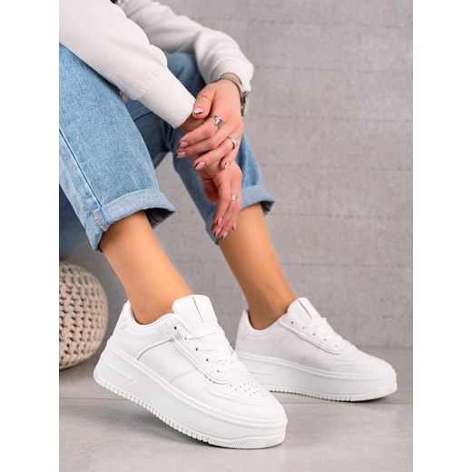 MODNE SNEAKERSY NA SZEROKIEJ PLATFORMIE 38 czasnabuty.pl