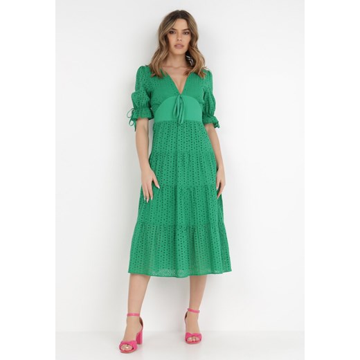 Zielona Sukienka Galyllis ze sklepu Born2be Odzież w kategorii Sukienki - zdjęcie 132200345