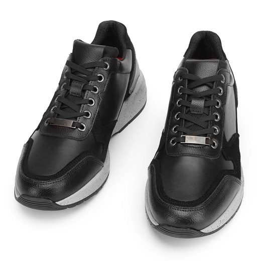 Męskie sneakersy ze skóry na grubej podeszwie czarne ze sklepu WITTCHEN w kategorii Buty sportowe męskie - zdjęcie 132433478