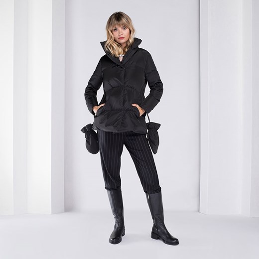 Czarna kurtka damska z poliestru czarna ze sklepu WITTCHEN w kategorii Kurtki damskie - zdjęcie 132442309