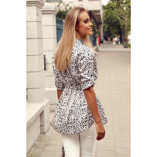 Długa koszula damska wiązana w pasie kremowo-czarna 87335 UNIW fasardi.com