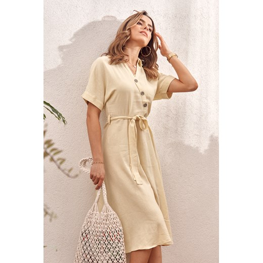 Rozkloszowana sukienka midi z kołnierzykiem żółta MP60902 S fasardi.com