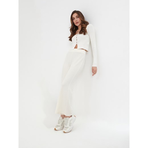 Sinsay - Spodnie flare high waist - Kremowy Sinsay L Sinsay