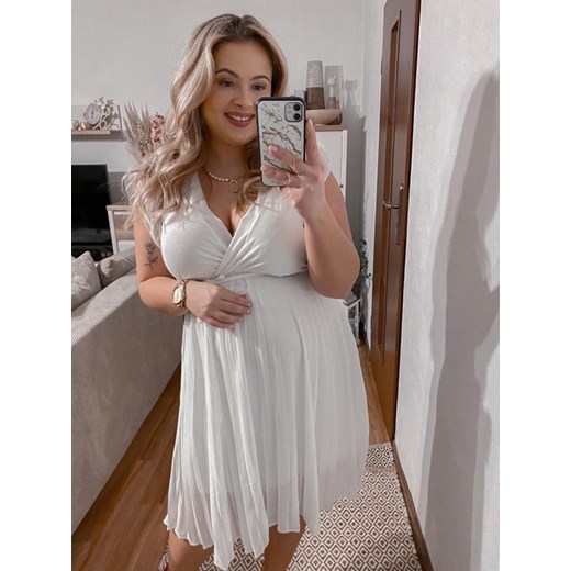 CLARET - SUKIENKA PLISOWANA. BIAŁA Rozmiar UNI / PLUS SIZE PLUS SIZE kiecka.eu