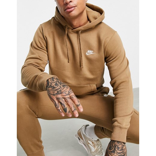 Nike Club – Bluza polarowa z kapturem w kolorze taupe-Brązowy Nike L Asos Poland