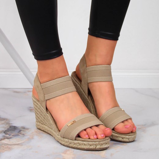 Sandały espadryle na koturnie beżowe Big Star JJ274978 40 okazyjna cena ButyRaj.pl
