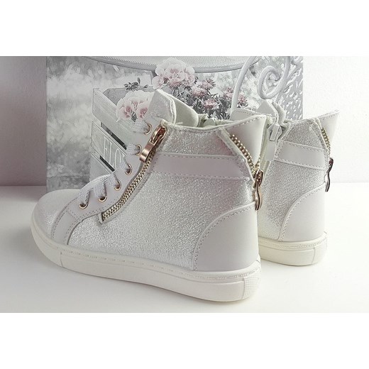 Trampki dziecięce białe 