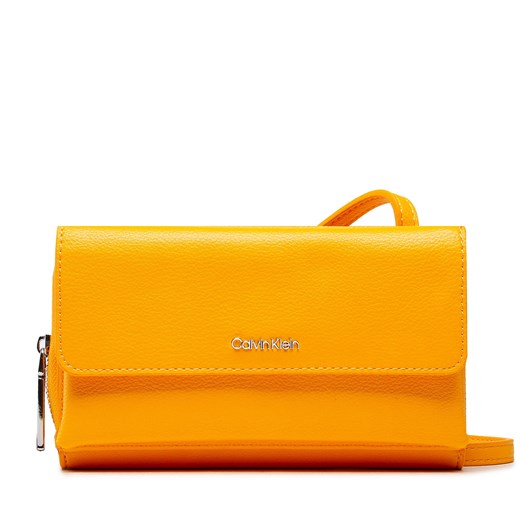 Torebka CALVIN KLEIN - Ck Must Mini Bag K60K609131 Orange Flash SCD Calvin Klein  eobuwie.pl