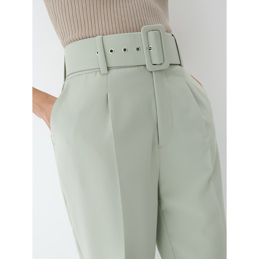 Mohito - Eleganckie spodnie z paskiem - Zielony Mohito 40 Mohito
