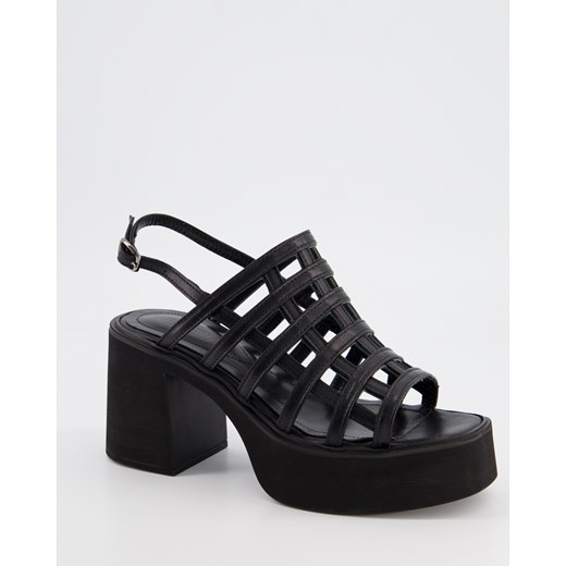 VENEZIA Sandały na koturnie - 44422Y664 BLACK Venezia 37 Venezia
