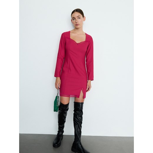 Reserved - Sukienka z wiskozą - Różowy Reserved 34 wyprzedaż Reserved