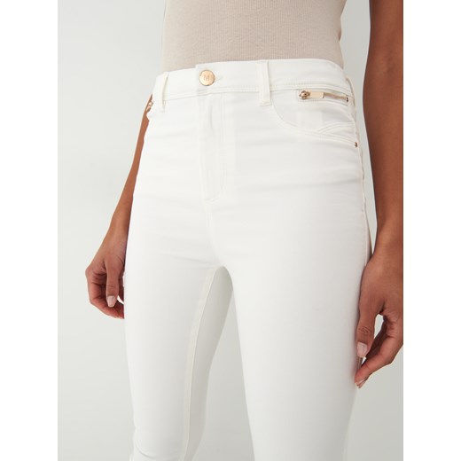 Mohito - Białe spodnie skinny - Biały Mohito 32 Mohito
