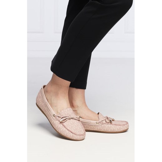 Michael Kors Mokasyny SUTTON MOC | z dodatkiem skóry Michael Kors 39 okazyjna cena Gomez Fashion Store